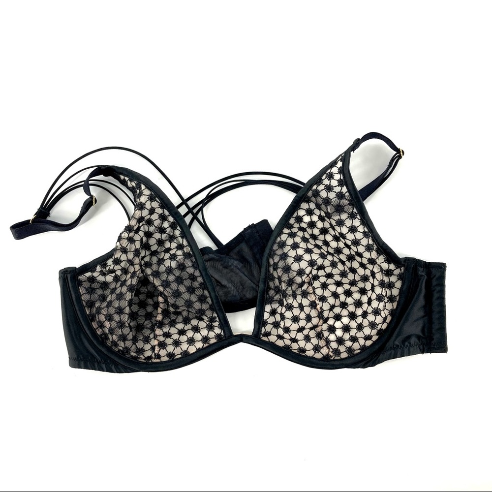 VICTORIA SECRET BLACK MESH UNLINED PLUNGE BRA